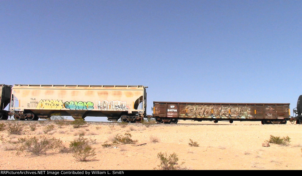 EB Manifest Frt at Erie NV W-Pshr -77